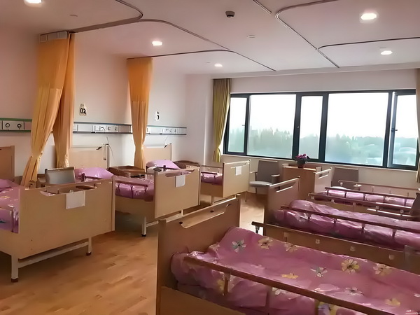 绝色医女闯古代